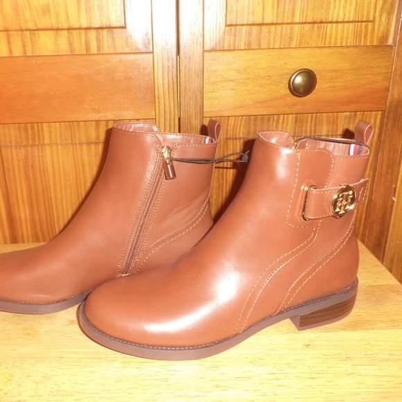 TOMMY HILFIGER brown ankle boots sz 8.5 woman's - NEW - Picture 2 of 3